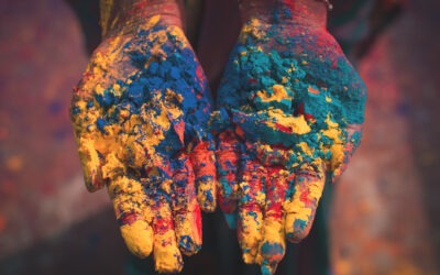 Festival Holi en la India: noche de hogueras y fiesta del color